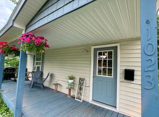 1023 Pleasant Ave, Boyne City, MI 49712