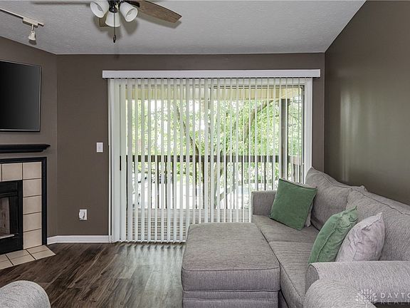 3rd image of 6600 Green Branch Dr APT 5