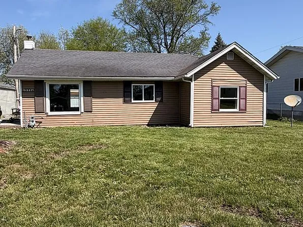 533 E Mill St, Rochester, IL 62563