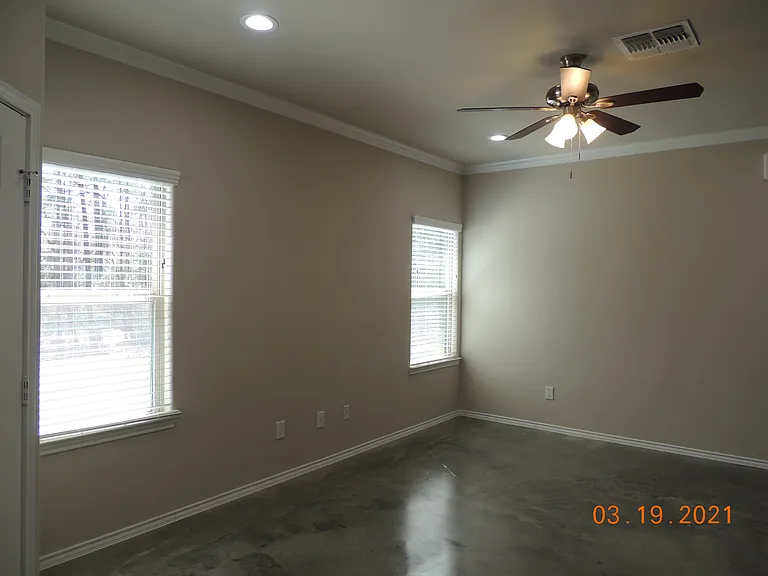 103 Summer Pl — Photo 10