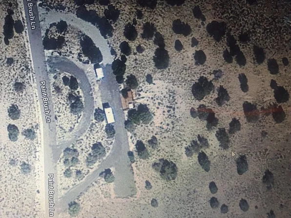 54715 N Paintbrush Ln, Seligman, AZ 86337