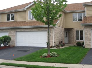 18202 Glen Swilly Cir, Tinley Park, IL 60477