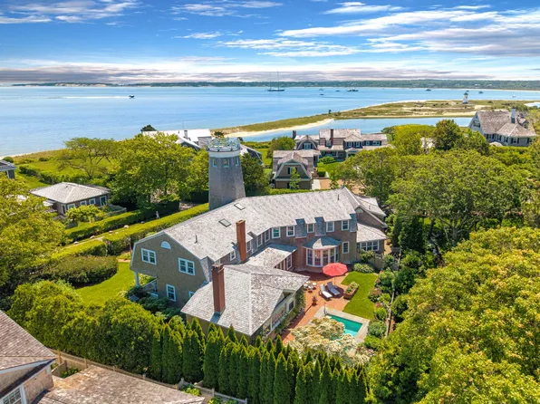14 Starbuck Neck Rd #&-23, Edgartown, MA 02539