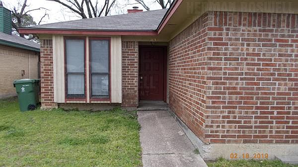 1st image of 820 Lost Forest Dr