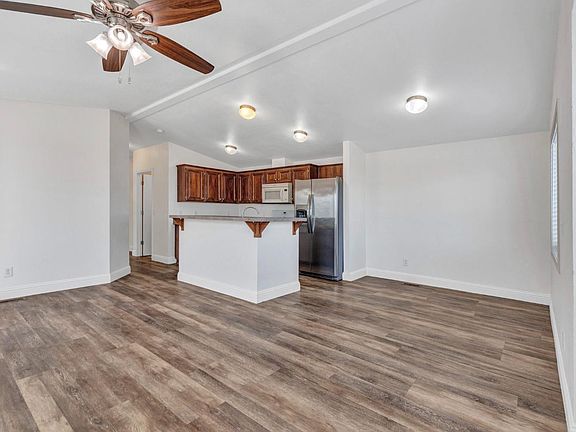 5th image of 37 Catalpa Drive