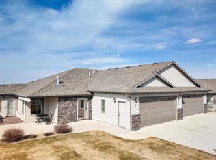 3330 Baltus Ln UNIT 2, Bismarck, ND 58501