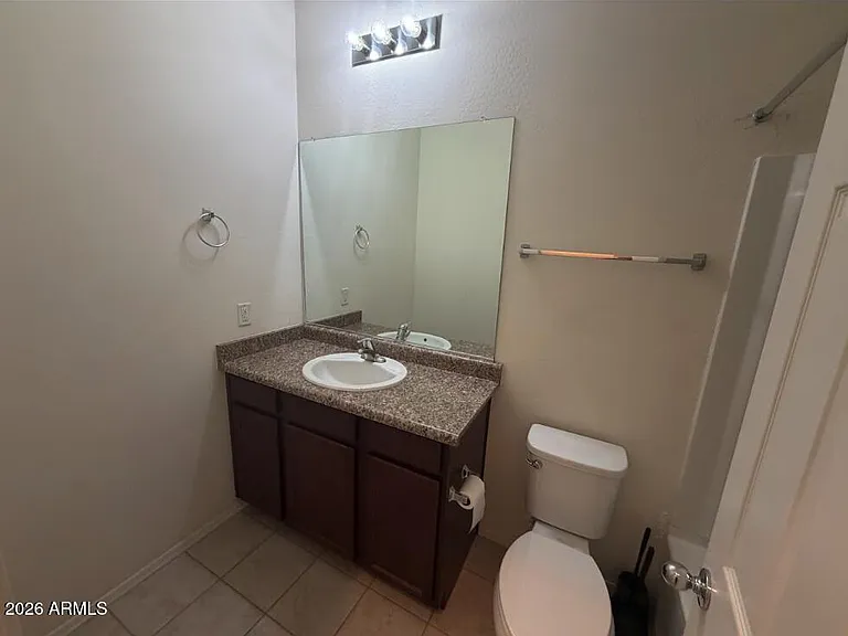 21144 W Cypress St — Photo 24