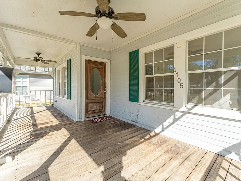 1105 Aime St — Photo 10