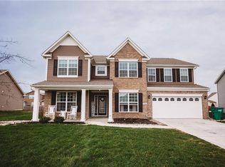 1686 Galway Cir, Avon, IN 46123