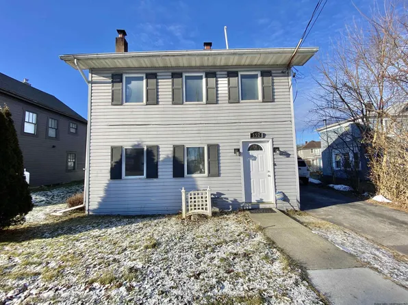 152 Broadway, Port Ewen, NY 12466