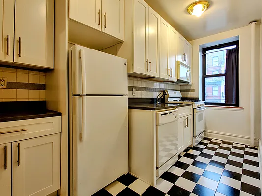 Rented by The Crest Group | media 13