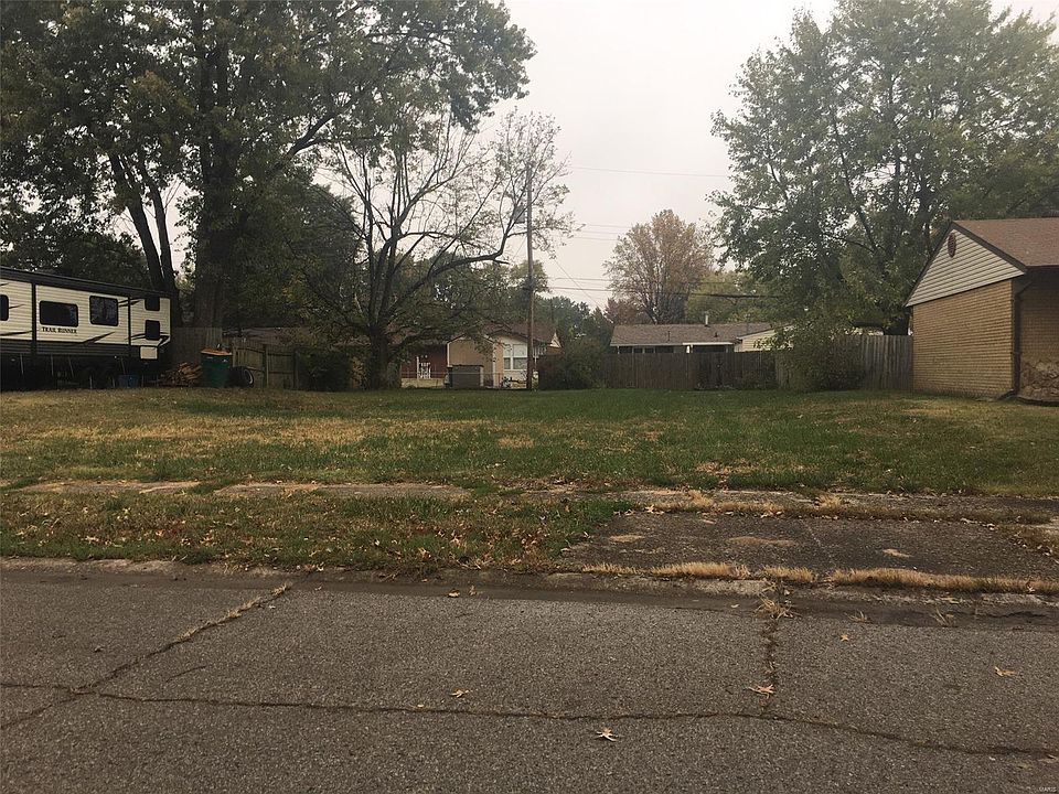 1st image of 2425 Kilarney Dr