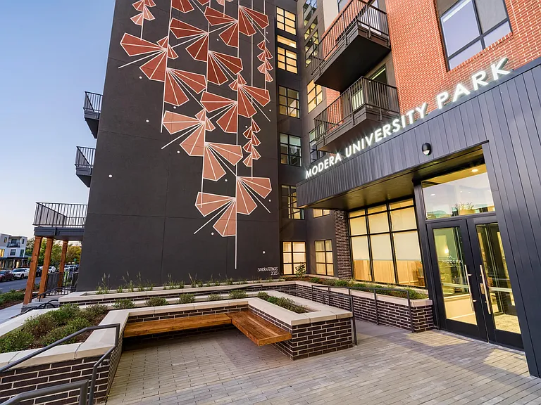 Art-forward architecture welcomes you home at Modera University Park, moments from the energy of Denver's University Park neighborhood.