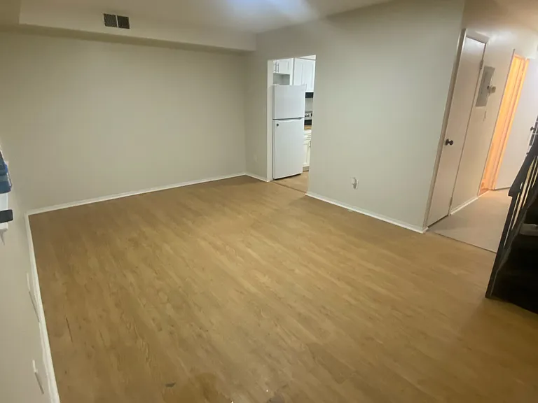 230 Hill Rise — Photo 58