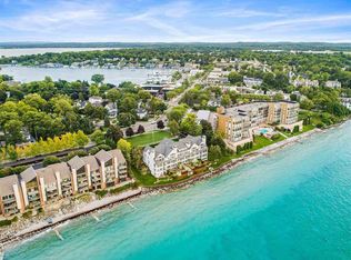 103 W Dixon Ave APT 503, Charlevoix, MI 49720