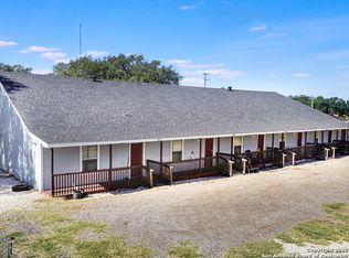15141 Fm 775, Floresville, TX 78114