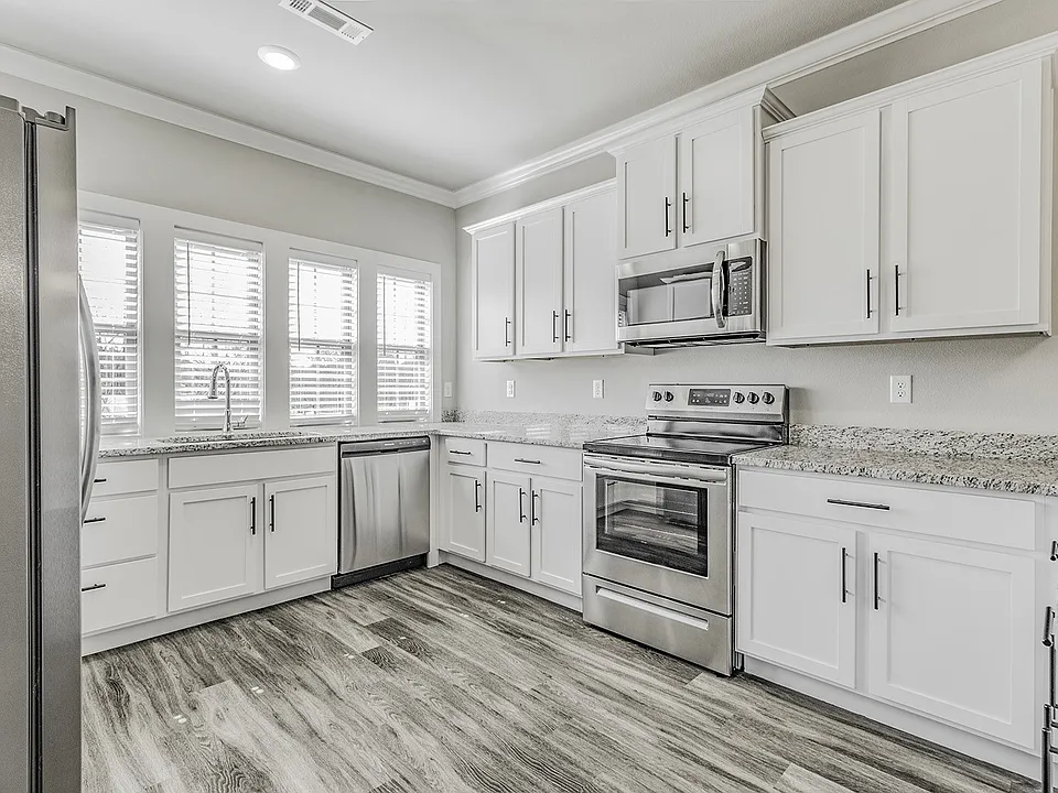 Fitzgerald Floor Plan: 3 Bedroom/Two Bath - 1,731 SF