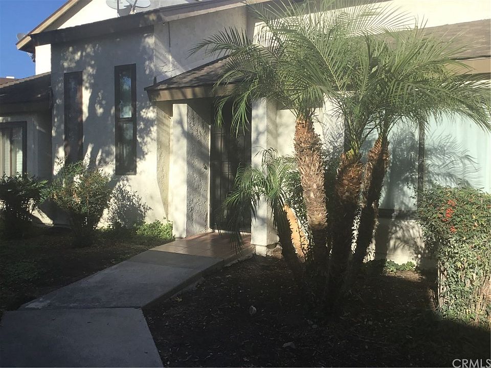 1st image of 1974 E Lynwood Dr APT 9B