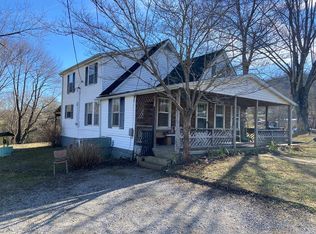 211 Clark St, Livingston, TN 38570