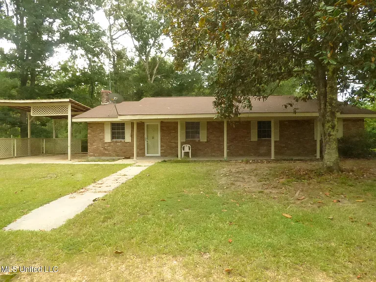 2018 Stewart Ln — Photo 1
