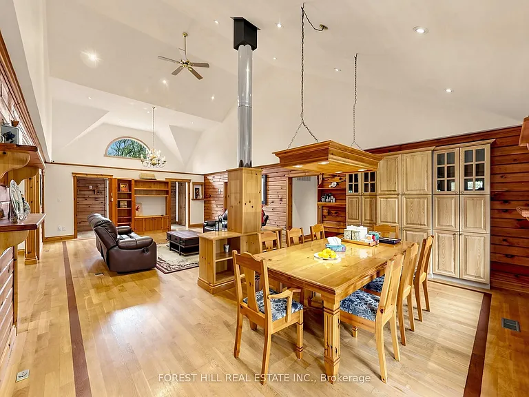 4248 Bloomington Rd — Photo 9