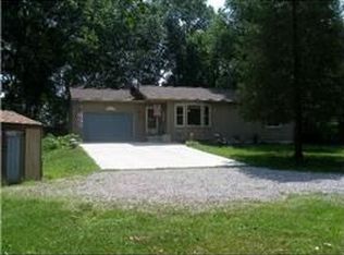 10525 Pine Bluff Ave, Hamburg Twp, MI 48189