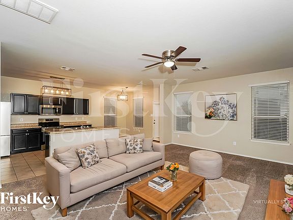 4th image of 1013 Dumfries Dr
