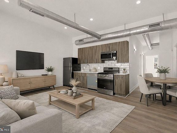 2nd image of 1605 F St NE