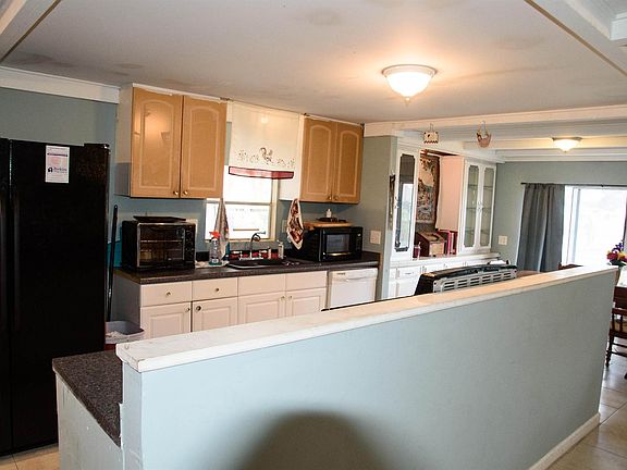 OPEN CONCEPT KITCHEN