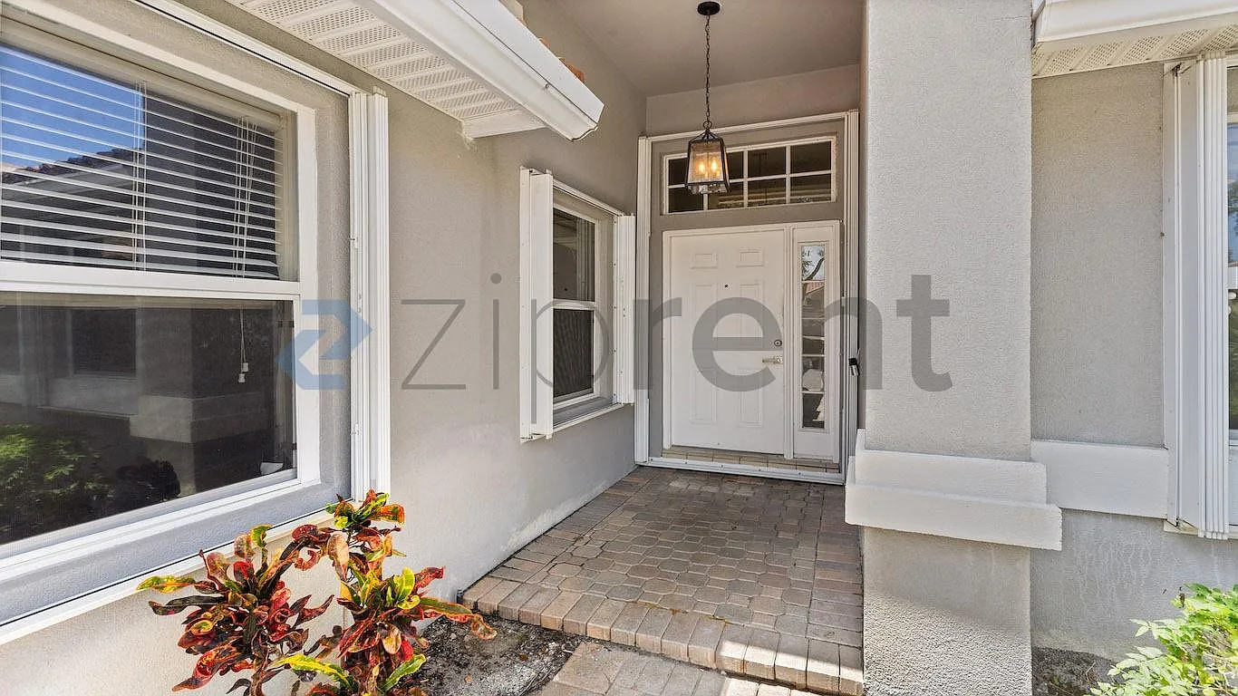 3 bed, 1900 sqft, $4,400 — Photo 3