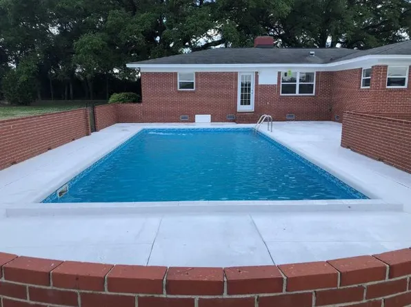 489 Bobby Hall Rd, Ashford, AL 36312