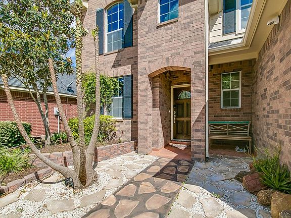 2nd image of 19110 Mustang Pointe Ln