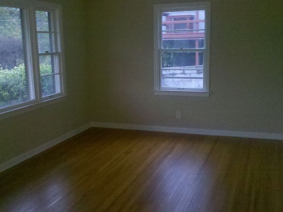 4th image of 1315 Frederick Dr