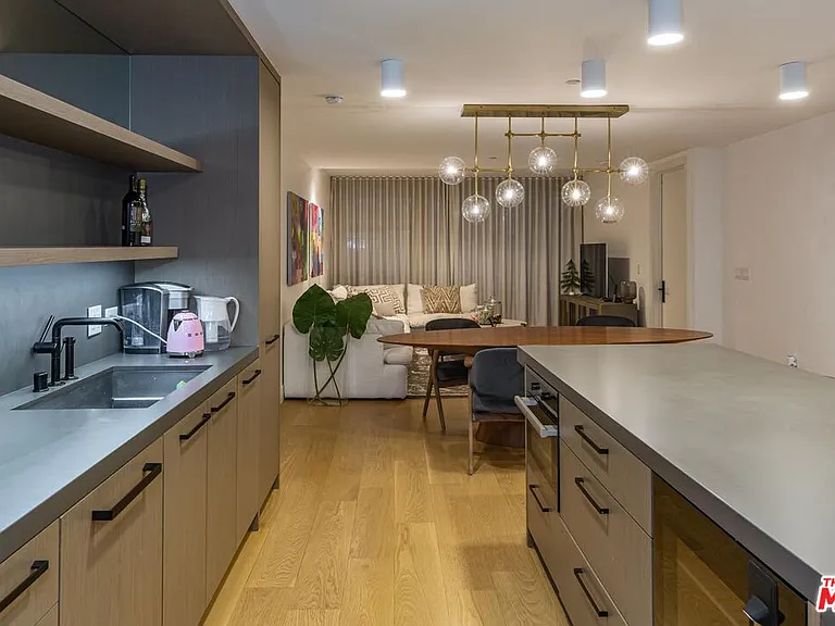 10777 Wilshire Blvd #205 — Photo 8