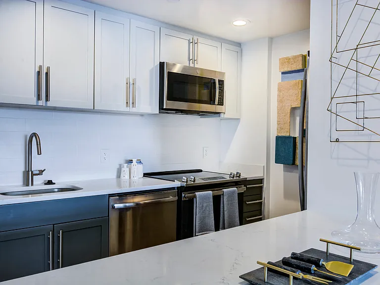 Watermark Kendall West — Photo 6