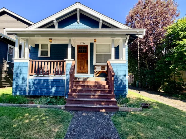 6714 Cleopatra Pl NW, Seattle, WA 98117