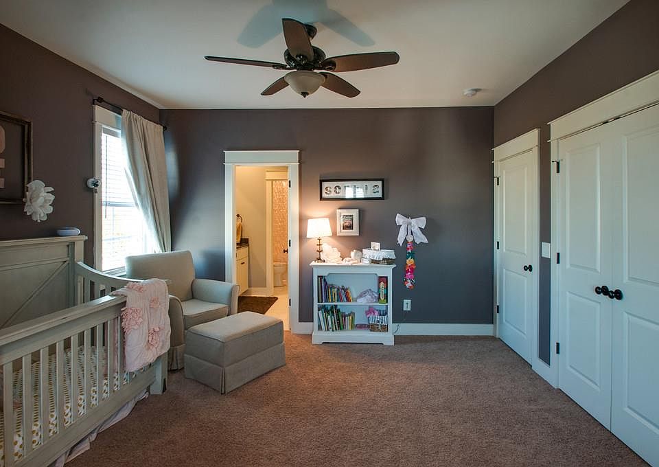2nd image of 346 Chamberlin St
