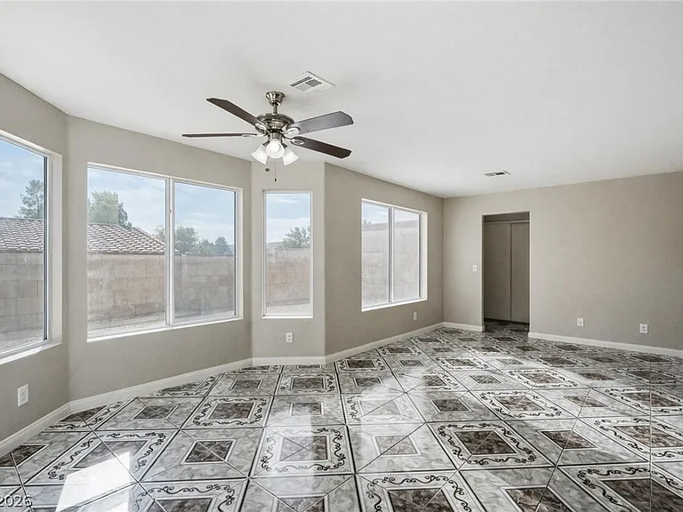 808 Majestic Rock Cir #0 — Photo 9