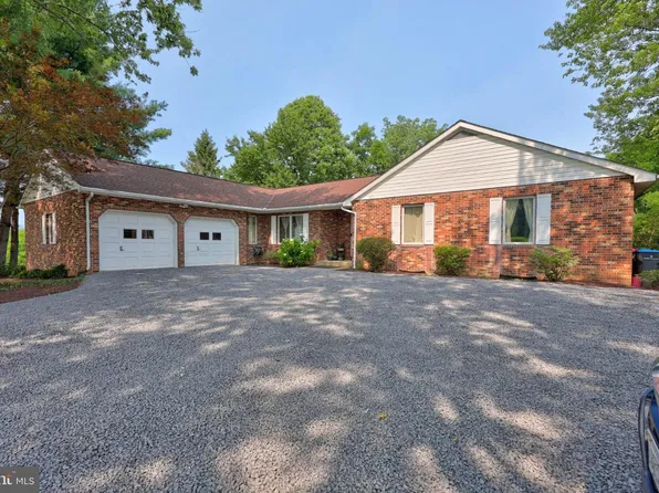 131 Spring Hollow Rd, Woodstock, VA 22664