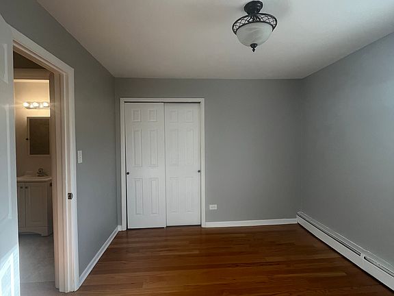 2nd image of 8450 Waukegan Rd #2