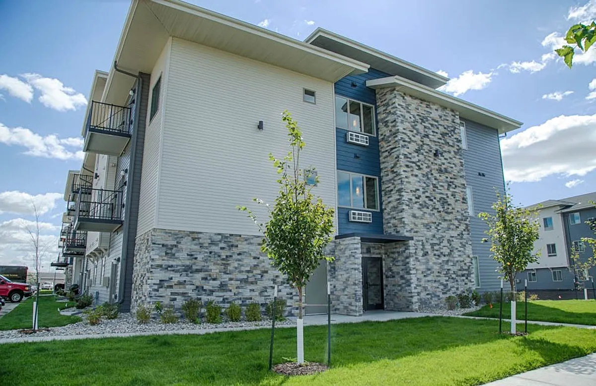 Building Photo - Ironwood Flats