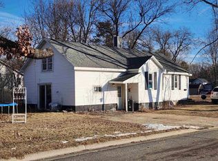 1101 Bowman Rd, Wisconsin Dells, WI 53965