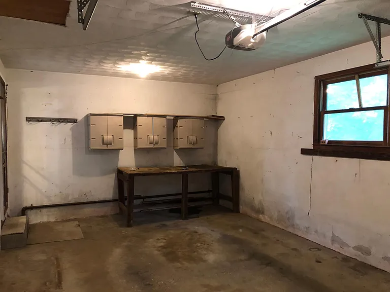 7336 Kyles Station Rd — Photo 31