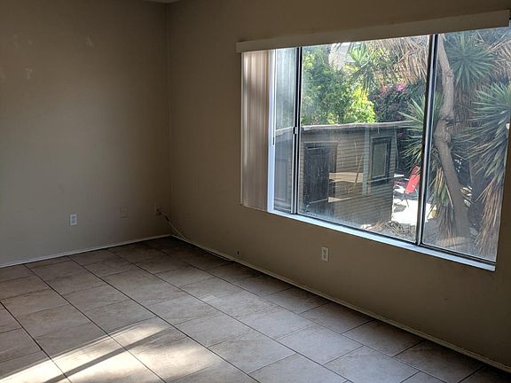 4th image of 1129 E Ocean Blvd APT 20