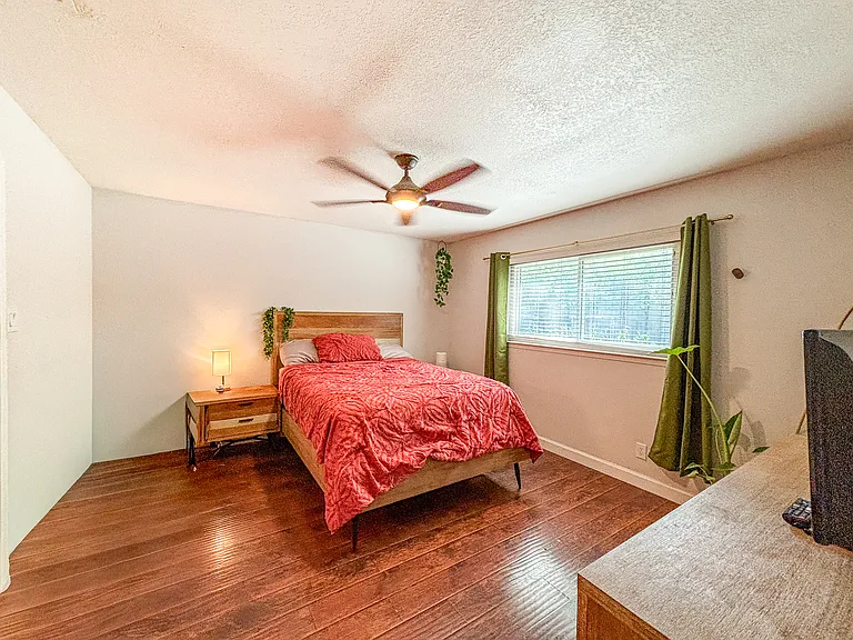 5830 Les Harrison Dr — Photo 6