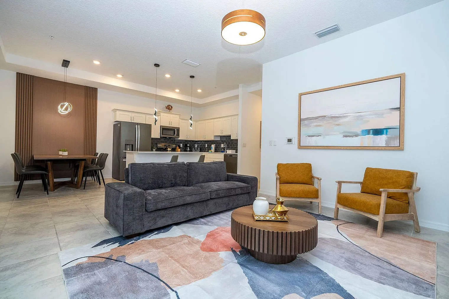 3 bed, 2.0 bath, 1194 sqft, $5,137 — Photo 4