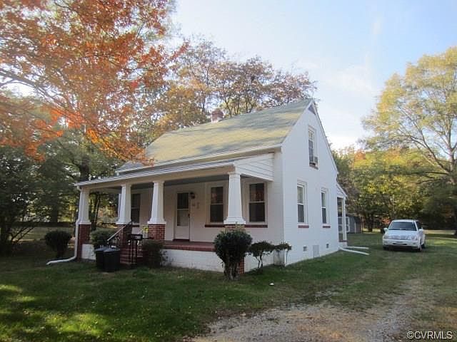 1st image of 402 S Cedar Ave