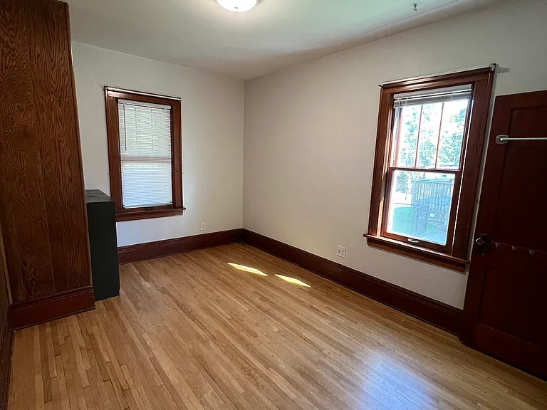 255 Curtice St W #255 — Photo 7