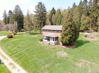 1310 Saxonburg Blvd, Tarentum, PA