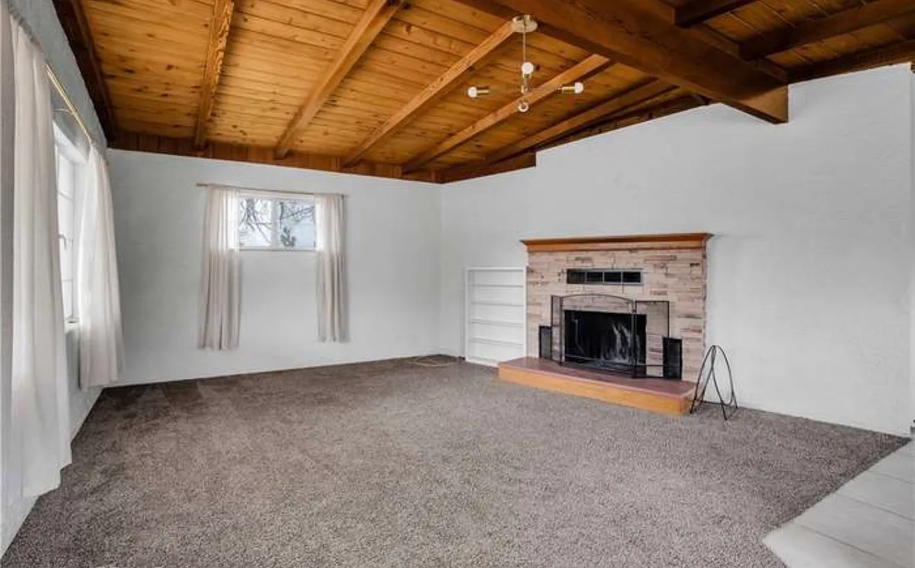 2 bed, 983 sqft, $1,695 — Photo 4